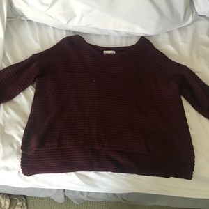 Maroon semi-cropped sweater
